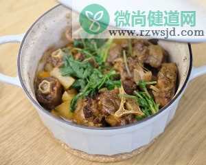 炖牛尾北鼎珐琅铸铁锅食谱