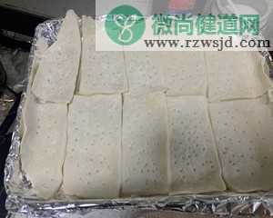 不含一滴油的苏打饼干