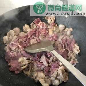 比羊肉串好吃的炒烤肉的热菜