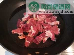 胡萝卜土豆烧牛肉/啤酒焖牛肉