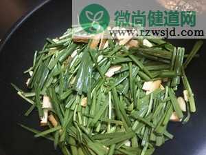 小炒韭菜豆腐干