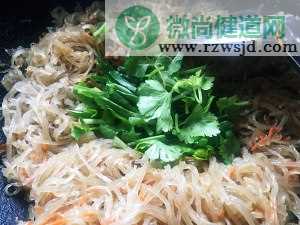 沙茶牛肉炒红薯粉