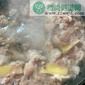 广式红烧牛肉炖土豆