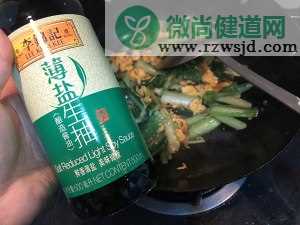 小吊梨汤版虾皮炒小白菜鸡蛋