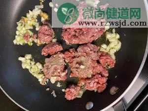 菠菜炒牛肉