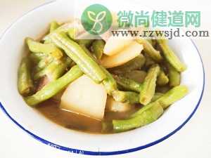 土豆烧豆角