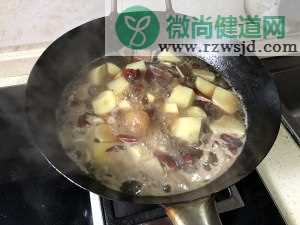 土豆烧牛排骨