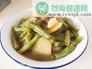 土豆烧豆角