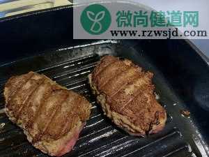 越吃越美｜香煎牛肝肉饼