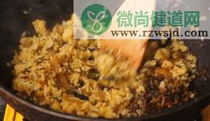 黄金炒饭-家庭必备一次造一锅简单方便