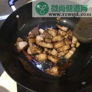 干豆角丝炖五花肉土豆