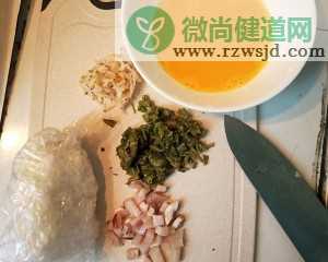 虾米香椿蛋炒饭的热菜家常菜