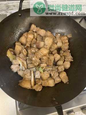 入口即化的简易版红烧肉