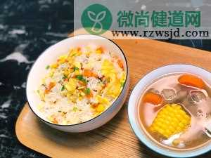 营养蛋炒饭，一个人的晚餐