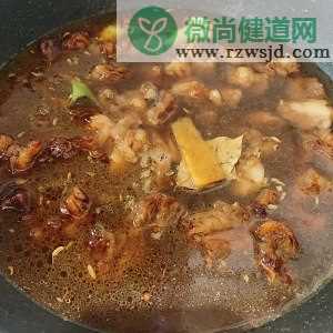 广式红烧牛肉炖土豆