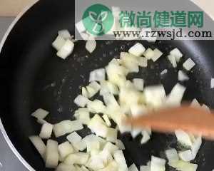 番茄肉酱意大利面的主食家常