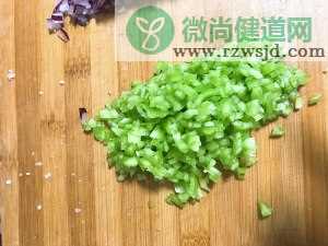 菜花买多了怎么办—煎菜饼