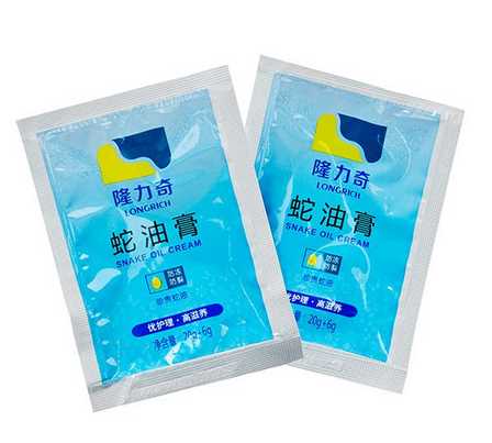 蛇油膏是蛇油做的吗？蛇油膏里面有蛇油吗？