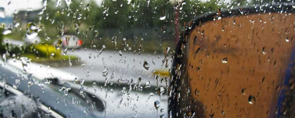 孕妇梦见下大雨是什么预兆