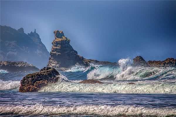 梦见海水暴涨