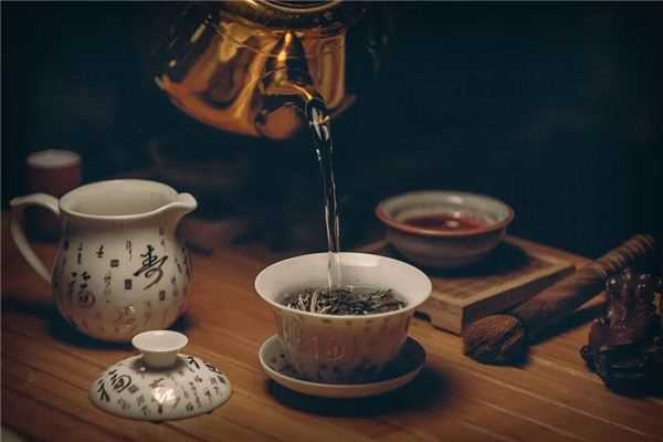 梦见茶 喝茶 端茶 煮茶