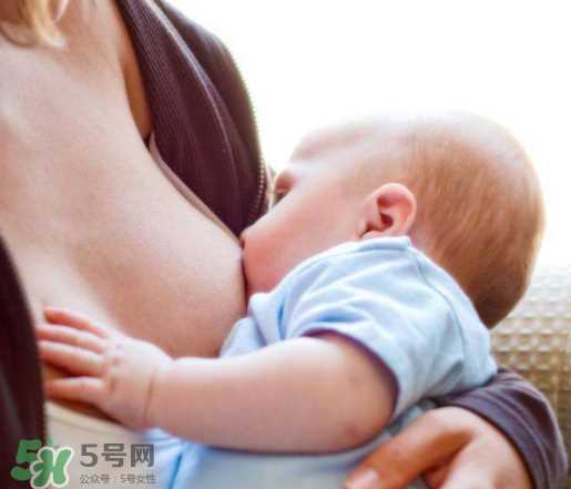 保姆偷喝女主人母乳  成人喝母乳有什么好处？