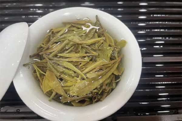 白牡丹茶多少钱一盒 白牡丹茶属于什么档次