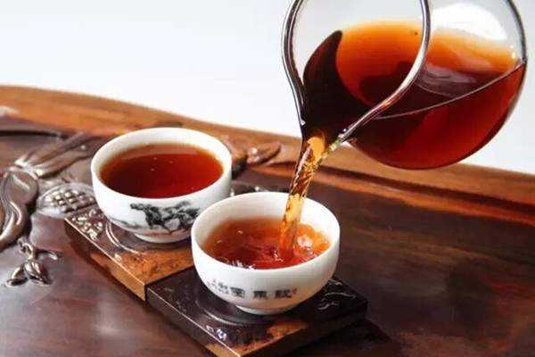 夏季喝茶喝什么茶最好 夏季喝茶的好处