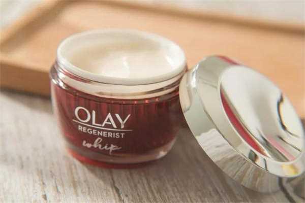 olay空气霜白天用还是晚上用 olay空气霜怎么打开