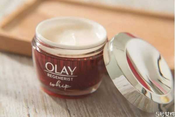 olay空气霜的作用有什么 olay空气霜好用吗