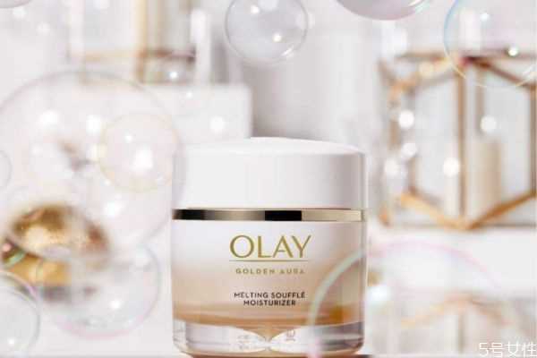 olay气泡霜油不油 olay气泡霜适合肤质