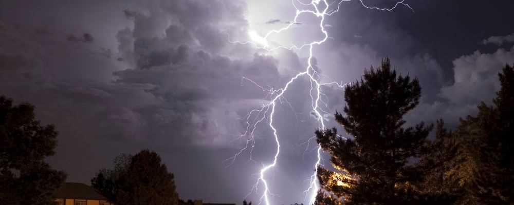 遇暴雨如何自救？这份指南请收