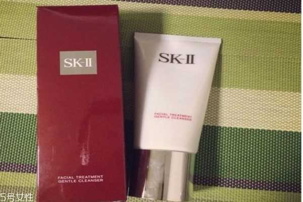 如何鉴别sK2的洗面奶是真是假呢 sK2的洗面奶适合什么肤质呢