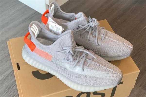 yeezy350尾灯真假对比 椰子350尾灯欧洲限定真假辨别